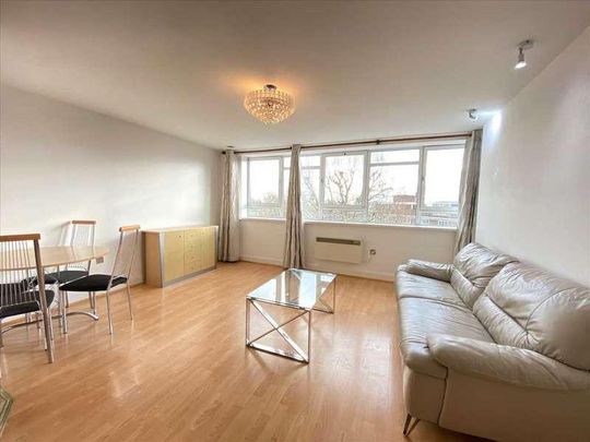 Mercury House, Heathcroft, Ealing, W5 - Photo 1