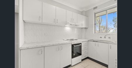 Bright & Fresh | Parkside Living in Prime Auburn Location - Photo 4
