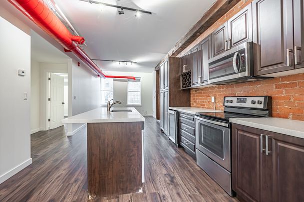 For Lease - 14 Cross Street Unit# 8, Hamilton, Ontario - Photo 1