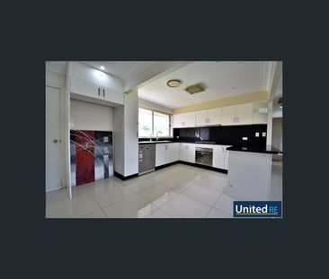 Four Bedroom House - Great Location - Photo 5