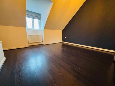 4 bedroom townhouse to rent - Photo 4