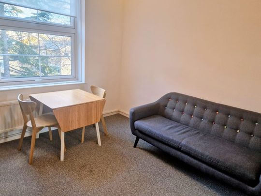 3 Bed Flat, Matilda House, E1W - Photo 1