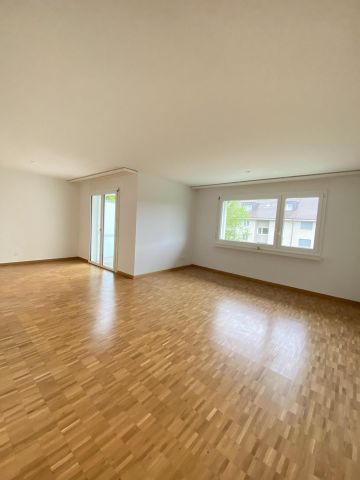 3.5 Zimmerwohnung in Safenwil - Photo 2