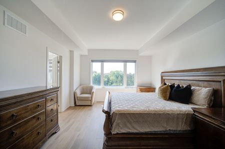 For Lease - 8 Yans Way, Markham, Ontario - Photo 5