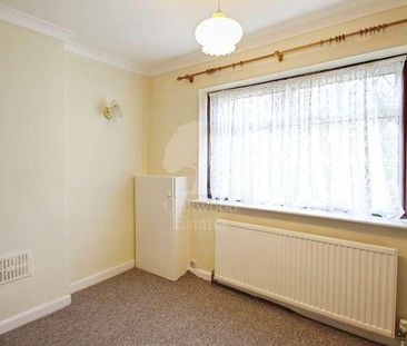 Green Lane, Uxbridge, UB8 - Photo 1