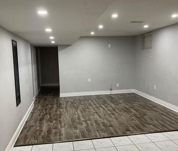 For Lease - 7114 Chigwel Court Unit# Bsmt, Mississauga, Ontario - Photo 1