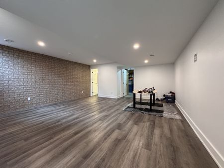 For Lease - 58 PORTER Street, Stittsville - Munster - Richmond, Ontario - Photo 5