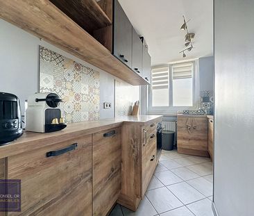 Appartement T3 Meublé - Pierre Bénite, - Photo 4