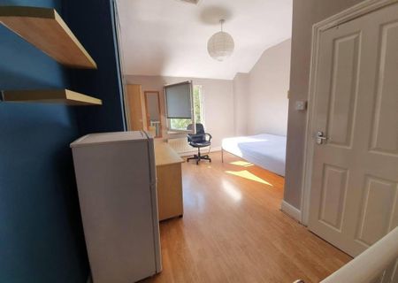 Room in a Shared House, Gordon Street, CV1 - Photo 2