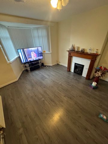 4 Bed Semi-Detached House, Marsh Hill, B23 - Photo 2