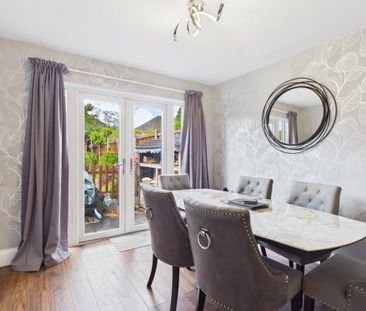 3 bedroom semi-detached house to rent - Photo 2