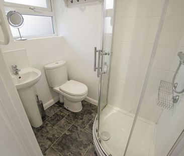 1 Bedroom Flat To Rent in Talbot Village - £600 pcm Tenancy Info - Photo 5