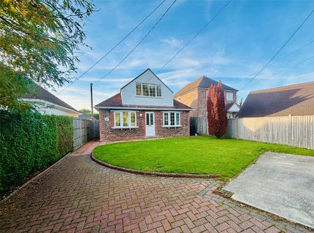 2 bedroom house to rent Nest Potmans Lane, Bexhill-on-Sea, TN39 - Photo 3