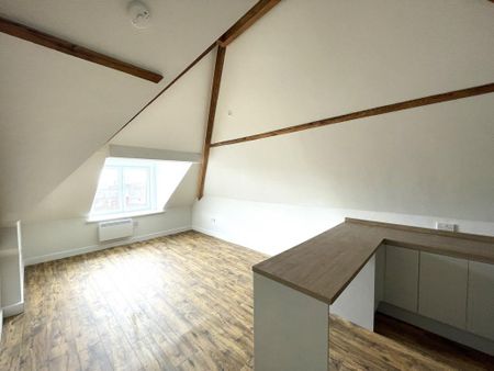 2 bedroom apartment to rent - Photo 4