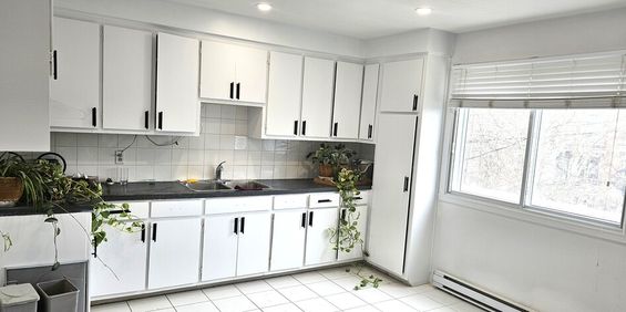 4 ½ LOGEMENT RÉNOVÉ À LOUER - Photo 3