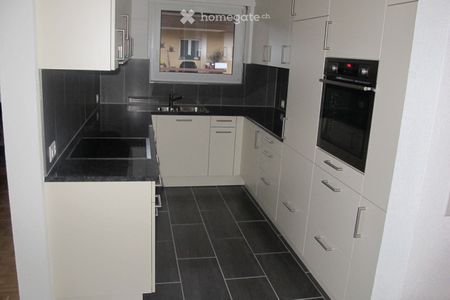 4.5 Zimmerwohnung, 100 m2, 8967 Widen, oberster Stock - Foto 2