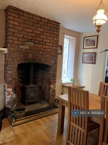 3 bedroom end of terrace house to rent - Photo 3