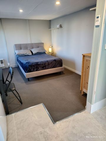 Quinns Rocks - Photo 2