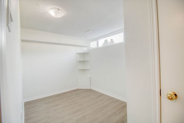 For Lease - 65 Davis Road Unit# Basement #1, Aurora, Ontario - Photo 1