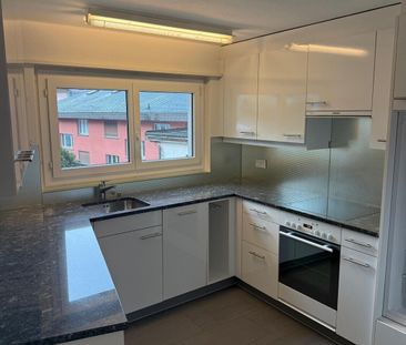 Generously sized 2.5-room apartment in the heart of Bern - Photo 5