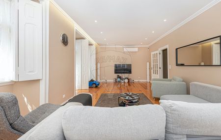 Apartamento T5 em Lisboa - Photo 2