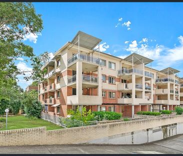 Conveniently Located Two Bedroom Apartment - Photo 1