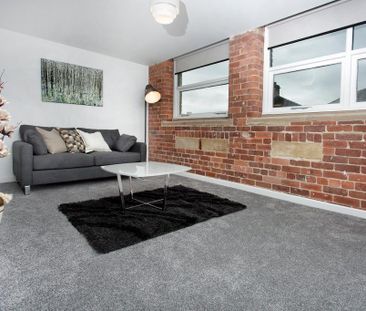 Studio to rent - Photo 6