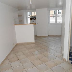 Appartement Studio à louer 1 pièce - 22 m2 GRANVILLE - 50 - Photo 3