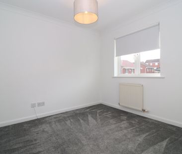 4 bedroom detached house to rent - Photo 5