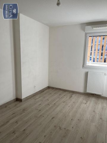 Location Appartement 2 pièces 42m² VILLENAVE D ORNON 33140 - Photo 2