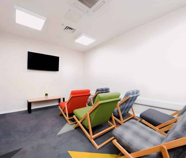 Medium Standard Double Ensuite - Photo 2