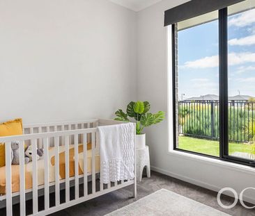 Open the Door To Coastal Style & Sophistication - Photo 3