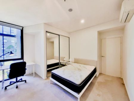 2B Defries Ave, Sydney - Photo 2