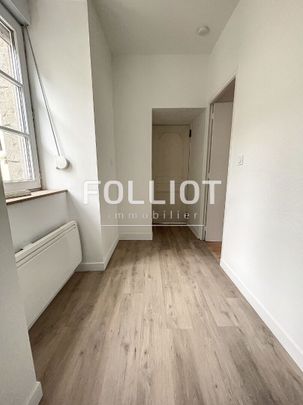 LOCATION d'un appartement F2 (35 m²) à DUCEY LES CHERIS - Photo 1