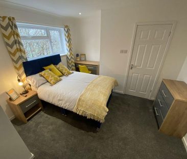 1 bedroom in a house share to rent - Photo 4
