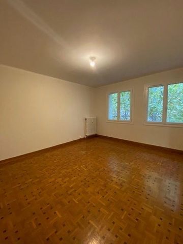 Location Appartement 4 pièces 83m² PRIVAS 07000 - Photo 5
