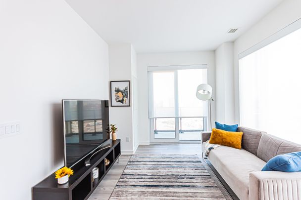 For Lease - 8 Tippett Rd N/A Unit# 1005, Toronto, Ontario - Photo 1