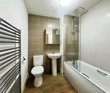 2 bedroom semi-detached house to rent - Photo 5