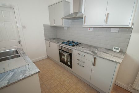 Kimberley Road, Rugby, CV21 - Photo 2