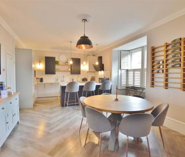 1 bedroom maisonette to rent - Photo 2