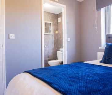 1 bedroom in a house share to rent - Photo 4