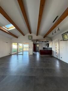 Location Appartement 4 pièces 105m² LA CIOTAT 13600 - Photo 2