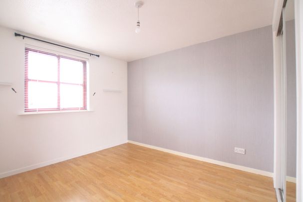 Fleming Avenue, Clydebank, West Dunbartonshire - Photo 1