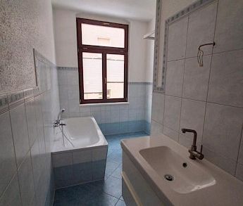 Modernes Wohnen in der Stadtvilla: 2,5 Zimmer mit Wohlfühlfaktor - Photo 6