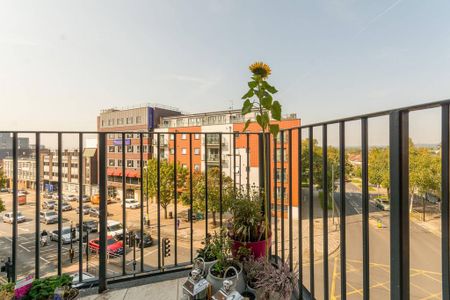 2 bedroom flat to rent - Photo 4