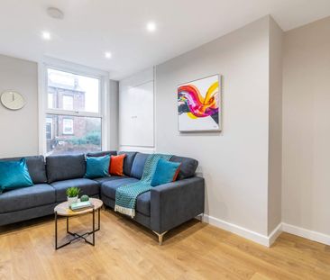 Room in a Shared House, Beechwood Avenue, LS4 - Photo 3