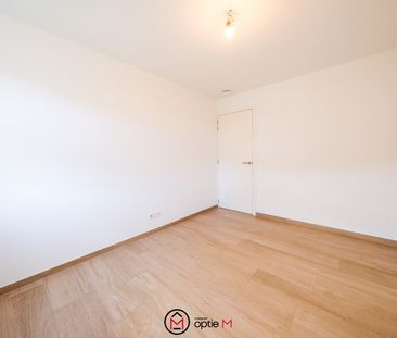 RUIM GELIJKVLOERS APPARTEMENT MET TUIN - Foto 4