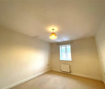 2 bedroom semi-detached house to rent - Photo 5