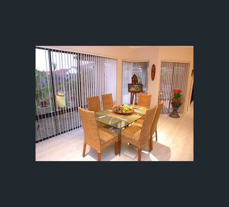 13 Flame Tree Court, Palmwoods, Qld 4555 - Photo 4