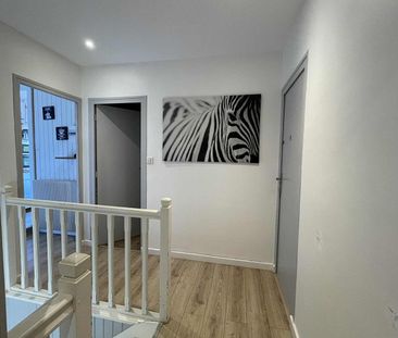 Location Appartement 1 pièce 10m² LA ROCHELLE 17000 - Photo 4